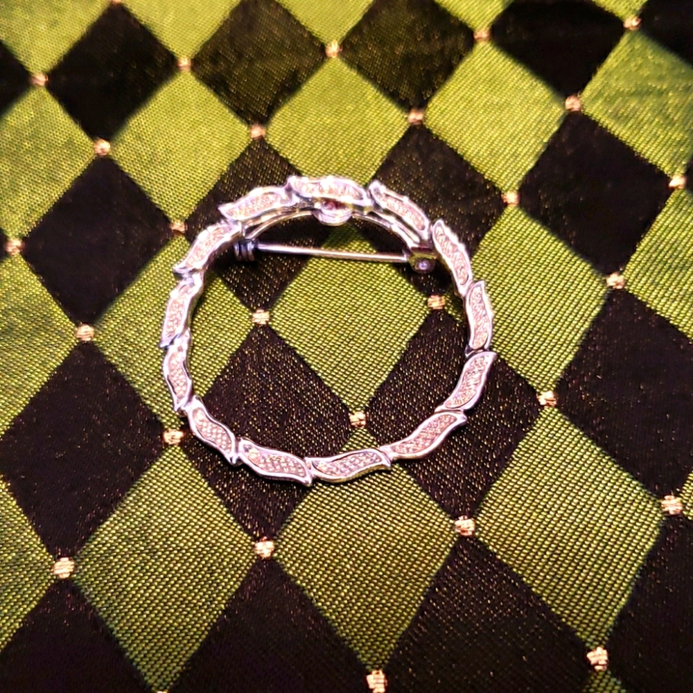 Pretty brooch